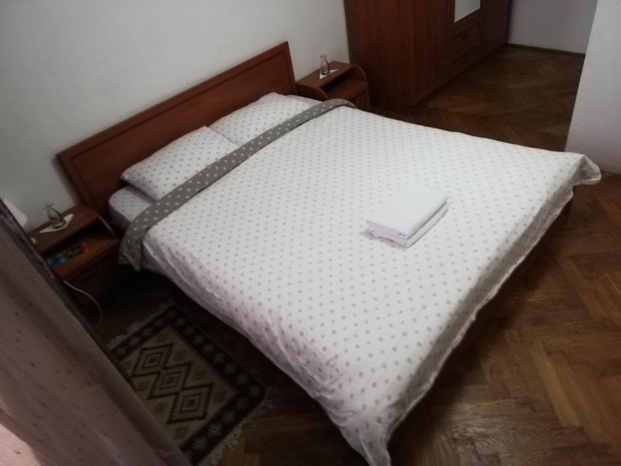 La Vita E Bella Hotell Braşov Exteriör bild